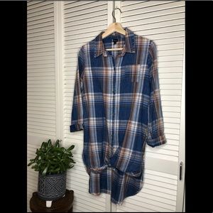 Long Sleeve Plaid Button-Up